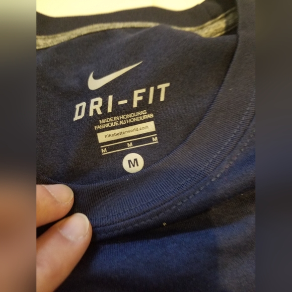 Nike Dri-Fit St. Louis Rams tee NWOT - Picture 3 of 7